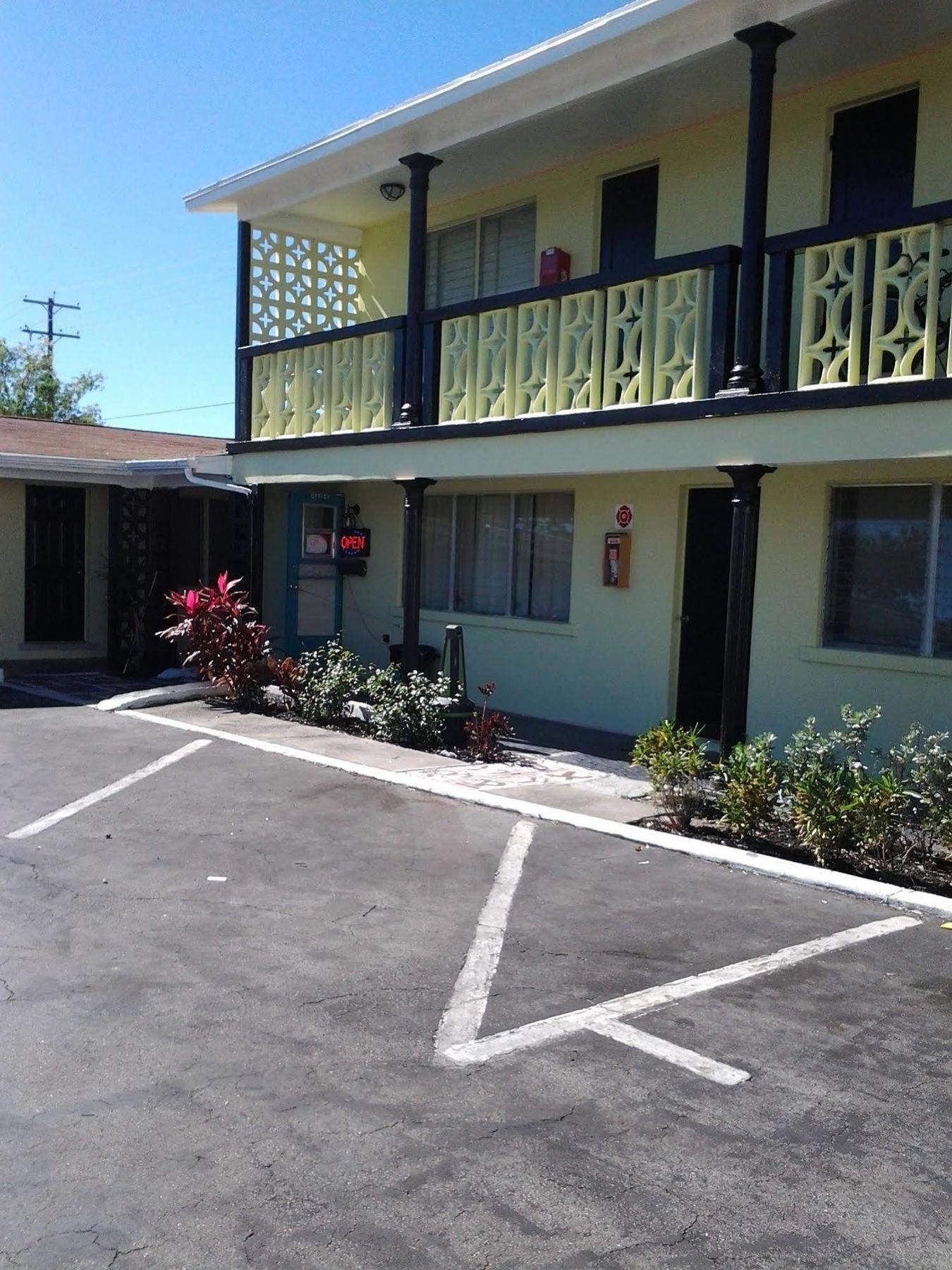 Martinique Hotell Lake Worth Beach Eksteriør bilde